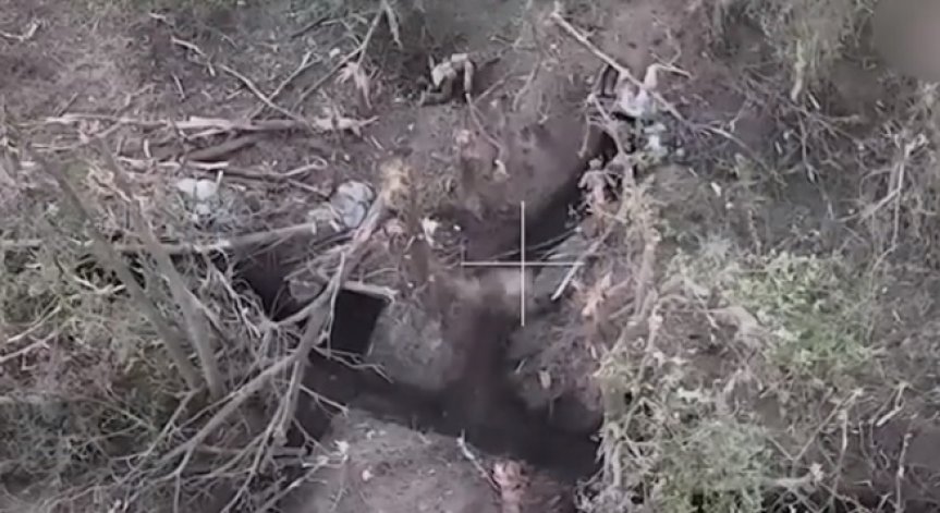 МО на Русия: Петима наши военни удържаха атака на 12 щурмови самолета на Украйна