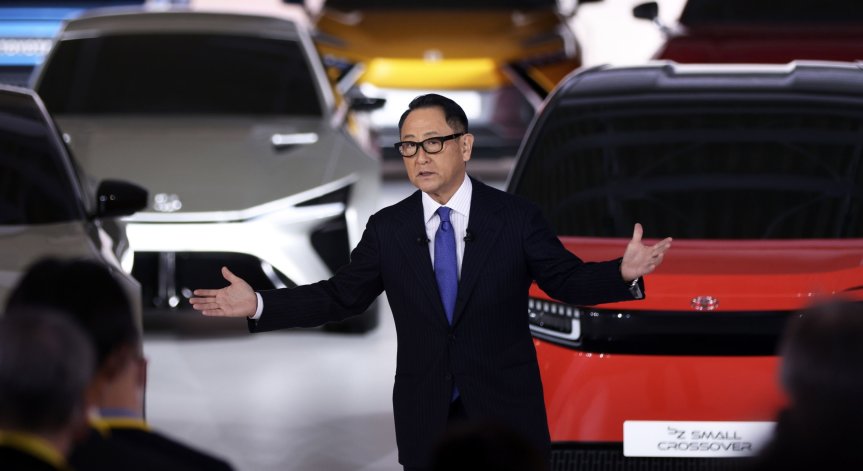 Toyota отговори на критиците с план за електромобилите