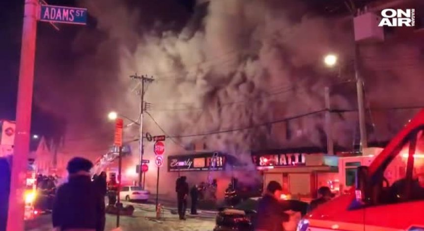 12 души пострадаха при пореден пожар в Ню Йорк