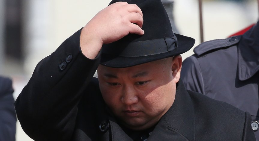 КНДР завива на 180 градуса: Ким Чен-Ун 