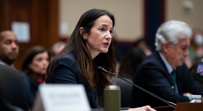 Американското разузнаване: Путин се готви за дълга война в Украйна