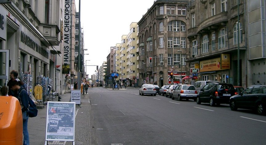 Германия ще отхвърли близо 75 хил. молби за убежище от Западните Балкани