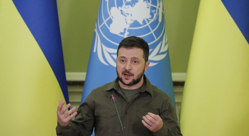 Зеленски призова руските войници да се откажат да се бият в Украйна