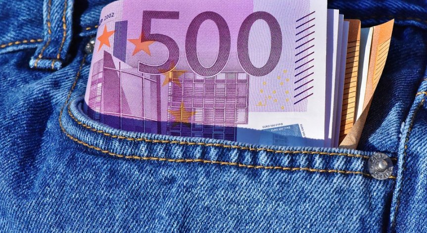 Дръжте крадеца! 24-годишен нападна жена в Каварна, хванаха го минувачи