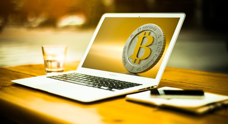 Цената на биткойна достигна най-високото си равнище от август насам