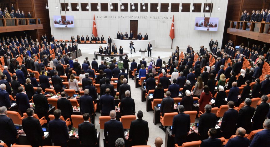 Заведенията в турския парламент спират да предлагат продукти от компании, подкрепящи Израел