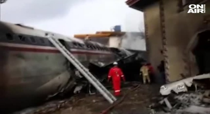 Товарен самолет се разби в околностите на Техеран
