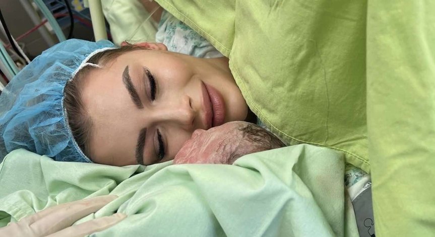 Малкият Матео се е родил днес.