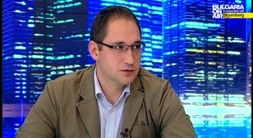 Г. Ангелов: Ципрас спечели общественото мнение в Гърция, но го изгуби в Европа