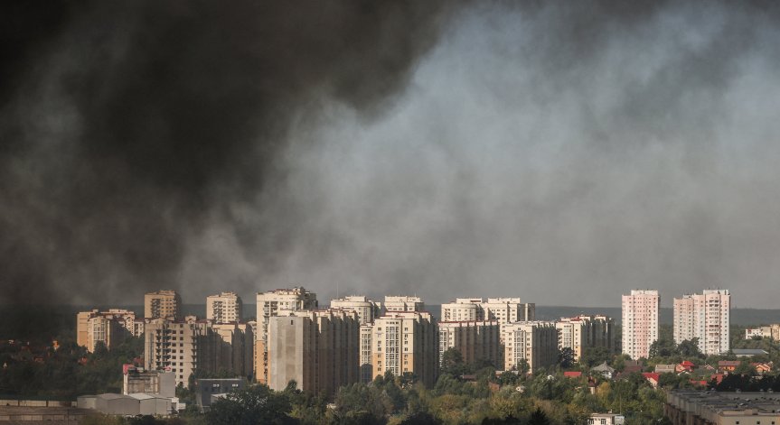 27 души загинаха при руска атака с дронове край Киев