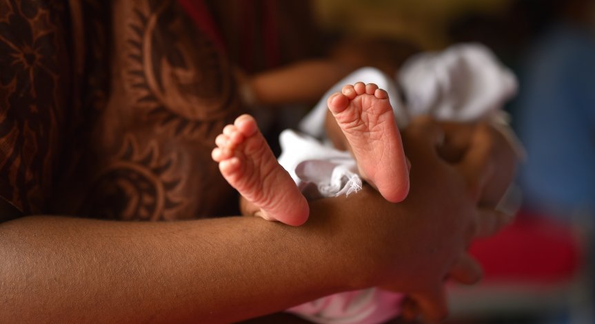 Сироп за кашлица уби десетки деца в Индия, спряха производството му