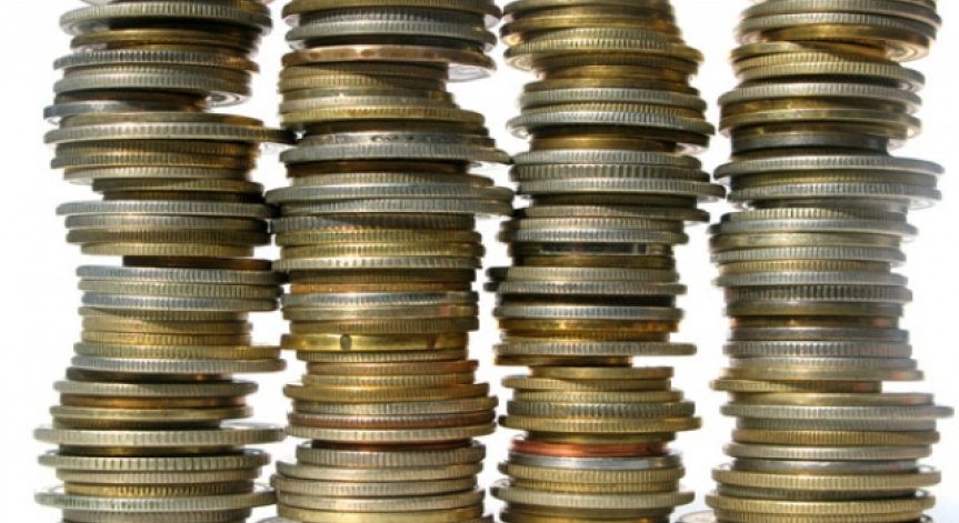Данъкът върху лихвите се запазва на 8%