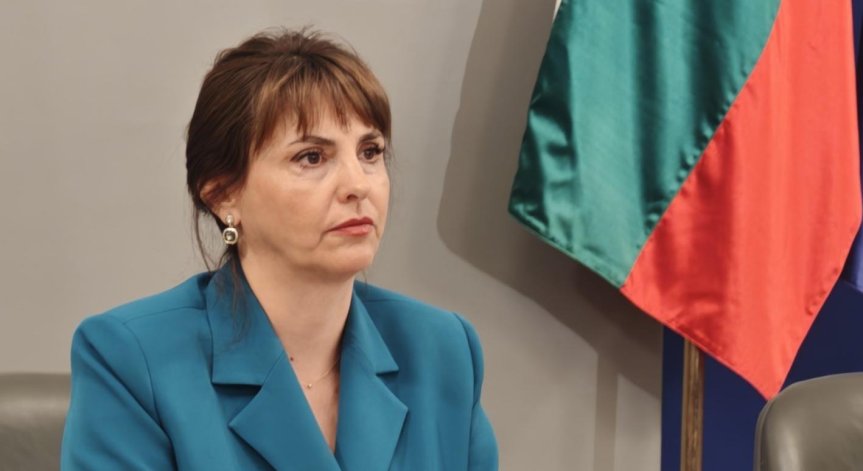 Създават система срещу насилието над и между деца след серия от тежки случаи
