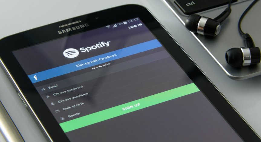 Технологичен сблъсък: Spotify се изправя срещу Clubhouse
