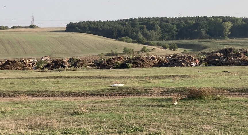 Сигнал за сметище до жилищни постройки и водоеми в Търнава