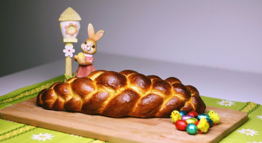 Без много месене: Лесна рецепта за вкусен домашен козунак