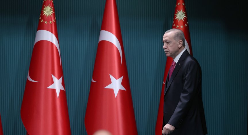 Ердоган: Ще възстановим градовете в Турция от нулата, ще построим над 300 хил. жилища