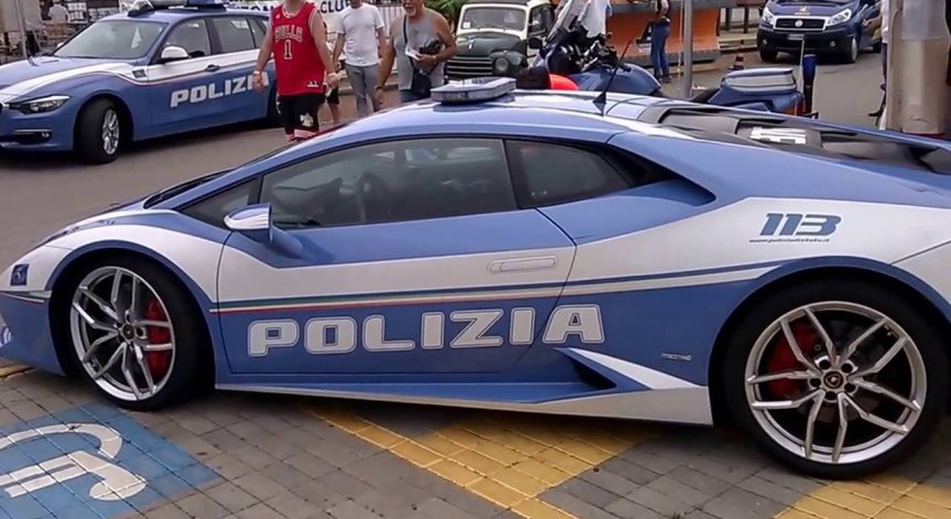 Полицейска суперкола достави бъбрек на пациент за рекордно време