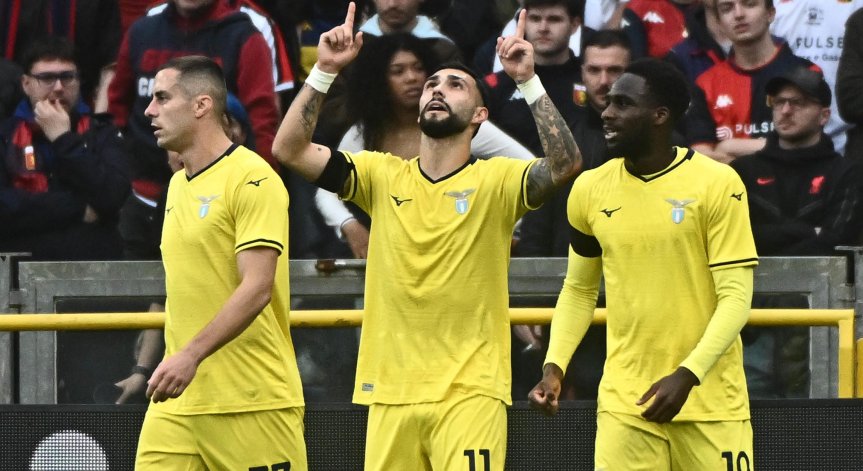 Мачът завърши 2:0.