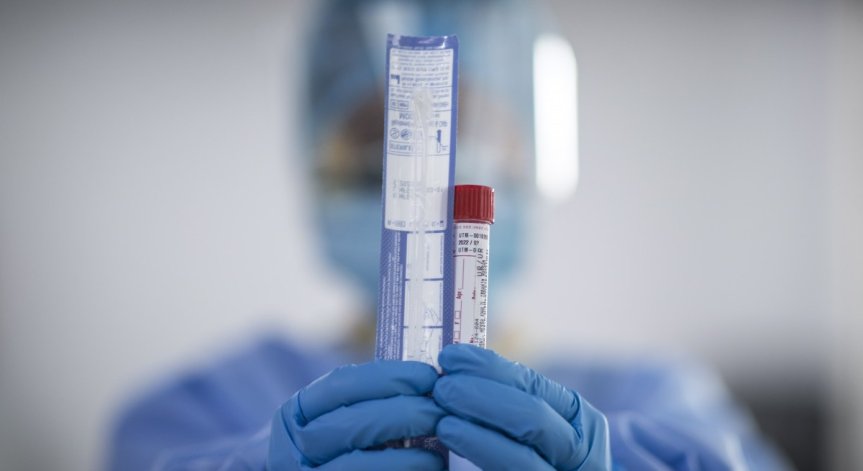 Ваксините тръгват към България, готови сме с логистиката