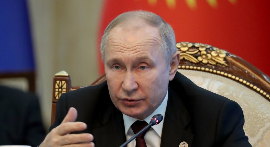 Путин се е запознал с работата на щаба на въоръжените сили, участващи в операция в Украйна