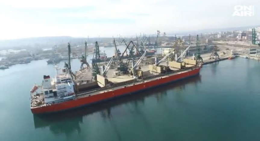 Моряк загина при ремонт на кораб във Варна