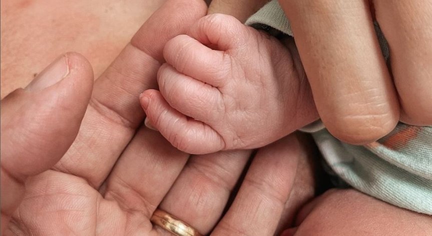 Ивет Лалова се сдоби с първата си мъжка рожба