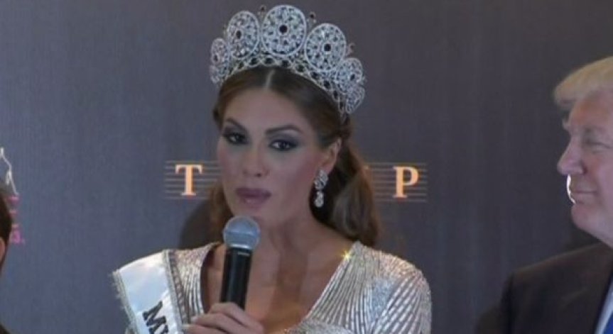 Венецуелката Мария Габриела Ислер е „Мис Вселена 2013”