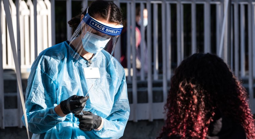 Откриха нова мутация на Ковид-19 във Великобритания