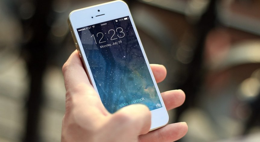 Новият Iphone ще бъде досаден, скъп и скучен, смята анализатор