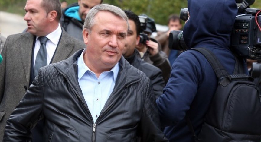 Имам документи, ще се защитавам, заяви Манчев