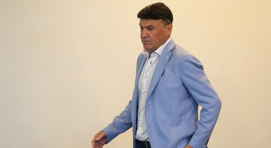 Инфантино поздрави Михайлов за юбилея: Надявам се да продължим съвместната си работа