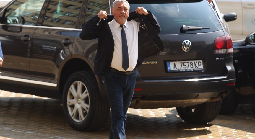 НФСБ предлага ваучери от 210 лв. за 7-дневна почивка