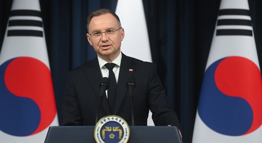 Полша харчи повече от 4% за отбрана.