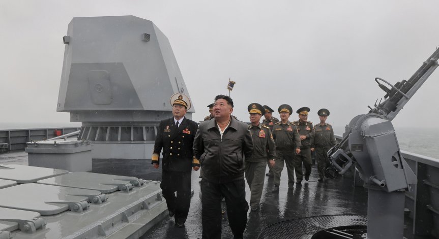 Северна Корея разтърси района с нови балистични ракети