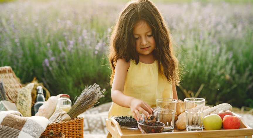 Сега е сезонът на много свежи и богати на витамини храни.
