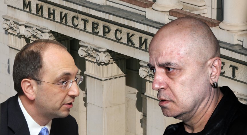 Николай Василев обяснява промените в проектокабинета на 