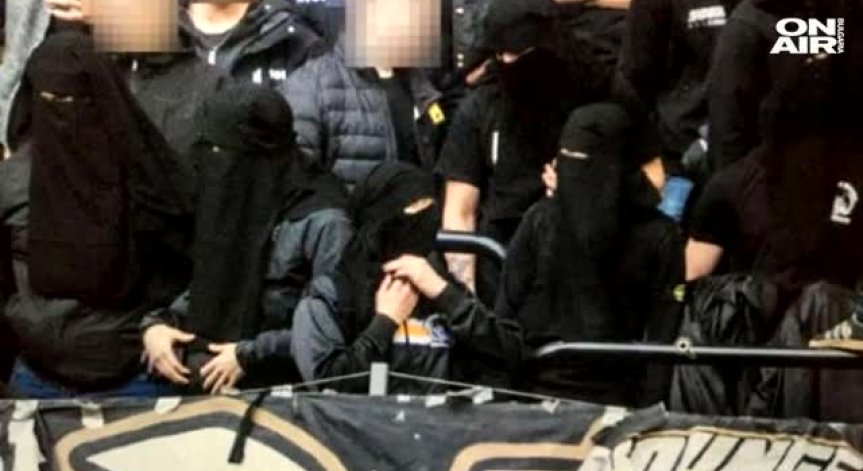 Шведски ултраси на мач с бурки