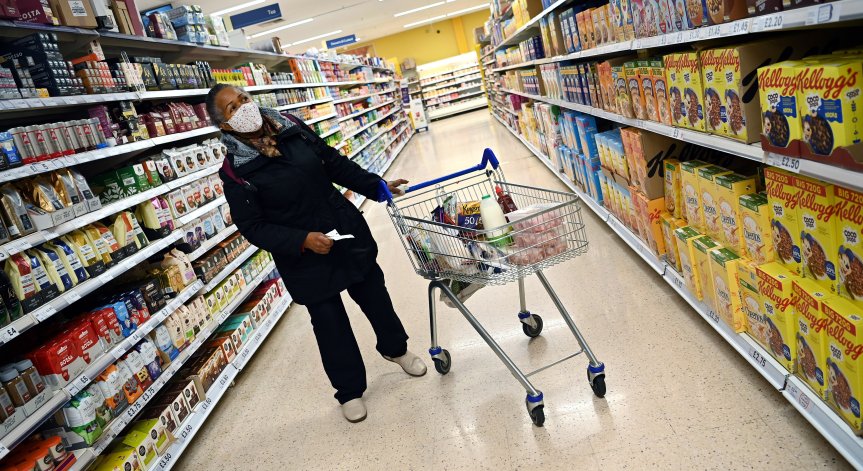 Да живеят на топло или да изхранват децата си - тежък избор за британците през зимата