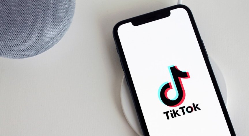 Представител на ЕС: TikTok да се съобрази с предстоящите правила или ще има забрана