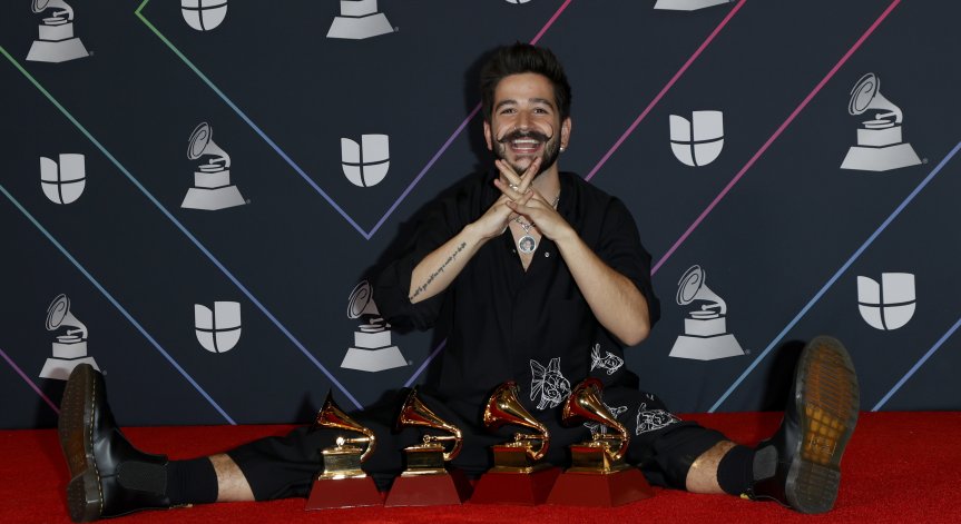 Отложиха церемонията за музикалните награди 