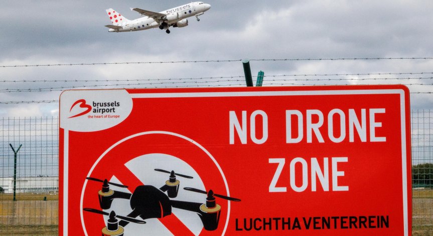 Дронове прелетяха над Белгия, ЕС е подложен на риск