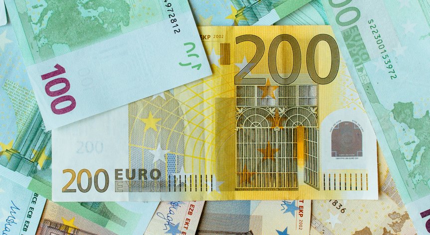 В казино в Сливен задържаха мъж с фалшива банкнота от 200 евро