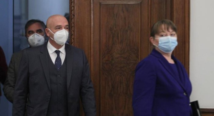 Нова помощ за родителите и служителите в неплатен отпуск