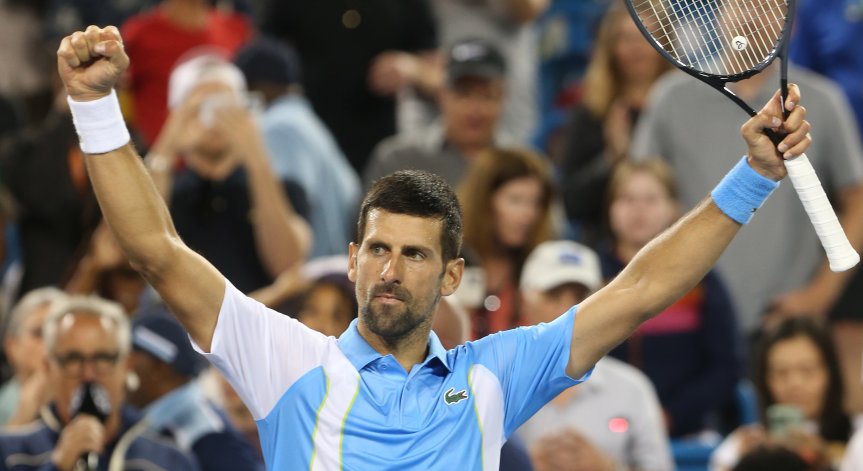 Джокович мина през Зверев и е на финал в Синсинати