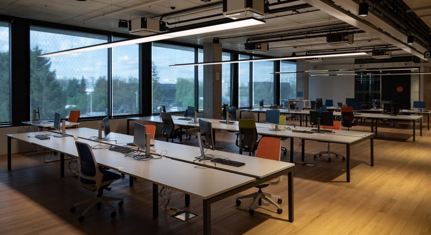 Умни сгради създават по-полезна и защитена работна среда