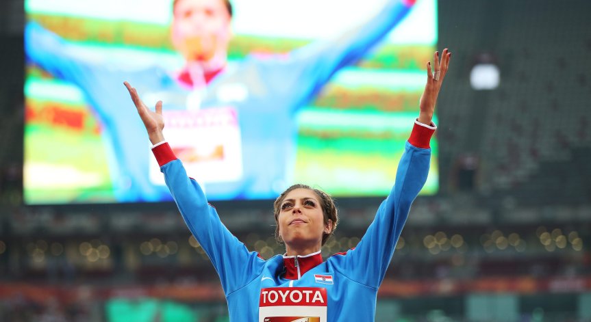 Легендарната Бланка Влашич сложи край на кариерата си