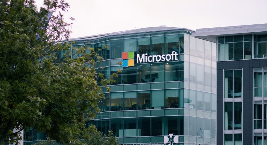 Автори на нехудожествена литература съдят OpenAI и Microsoft за авторски права