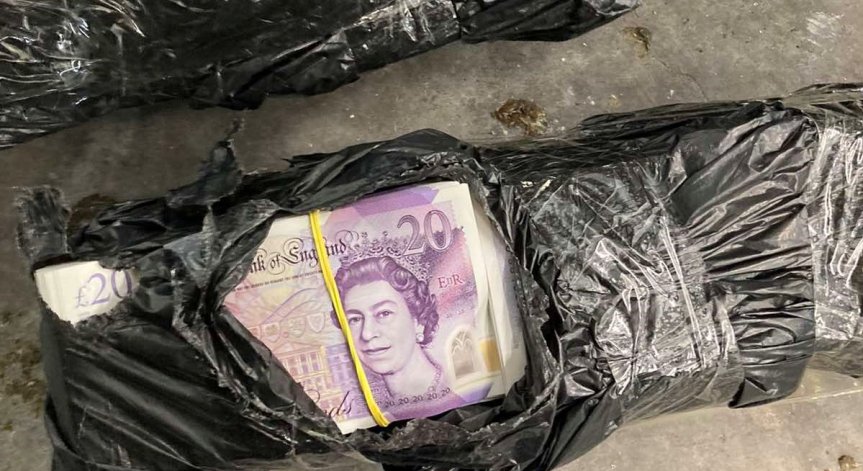 Турчин опита да прекара 660 хил. лв. недекларирана валута през 