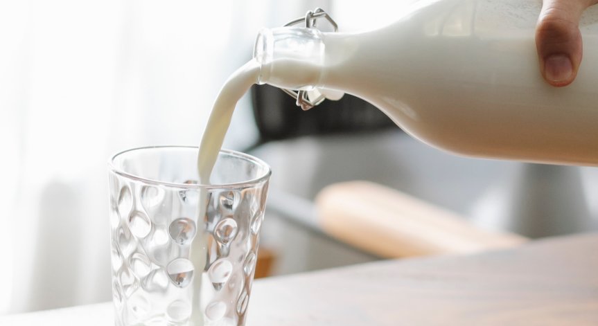 Грешки при съхранението на мляко в хладилника